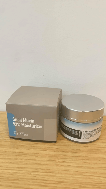 Snail Mucin 92% Moisturizer Daily Face Moisturizer Hydrating Repair Face Gel Cream for Dry & Sensitive Skin, All Skin Types 50g / 1.76oz